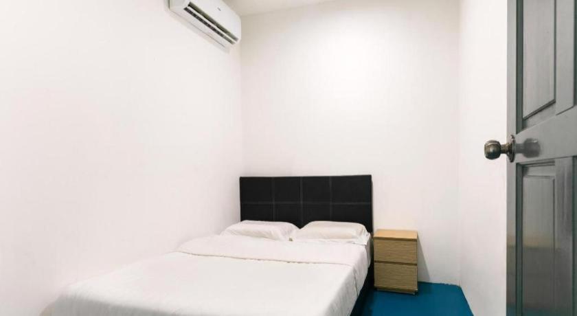 Spot On 89726 Capsule Inn Kota Kinabalu Esterno foto